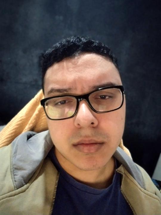 Henrique Editor